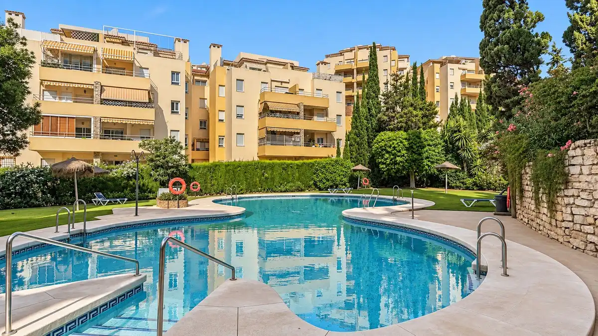 Erdgeschosswohnung mit Pool zum Verkauf in Riviera del Sol