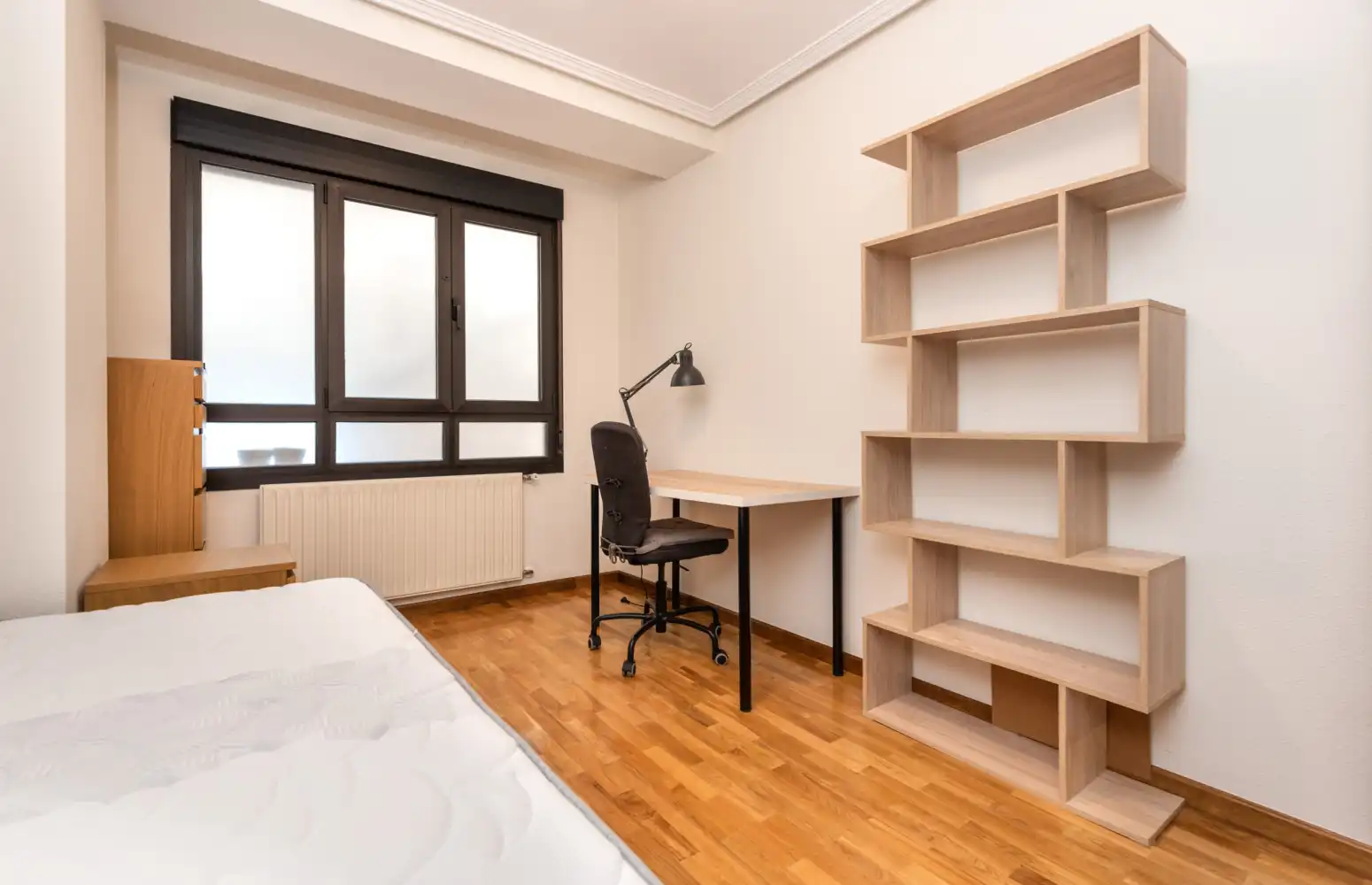 Bedroom of Flat for sale in Oviedo   with Heating and Parquet flooring