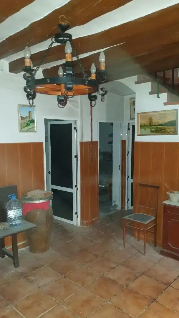 Finca rústica en venda en Luna amb Moblat, Forn i Rentadora