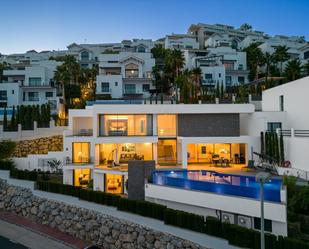 Vista exterior de Casa o xalet de lloguer en Benalmádena amb Aire condicionat, Calefacció i Terrassa