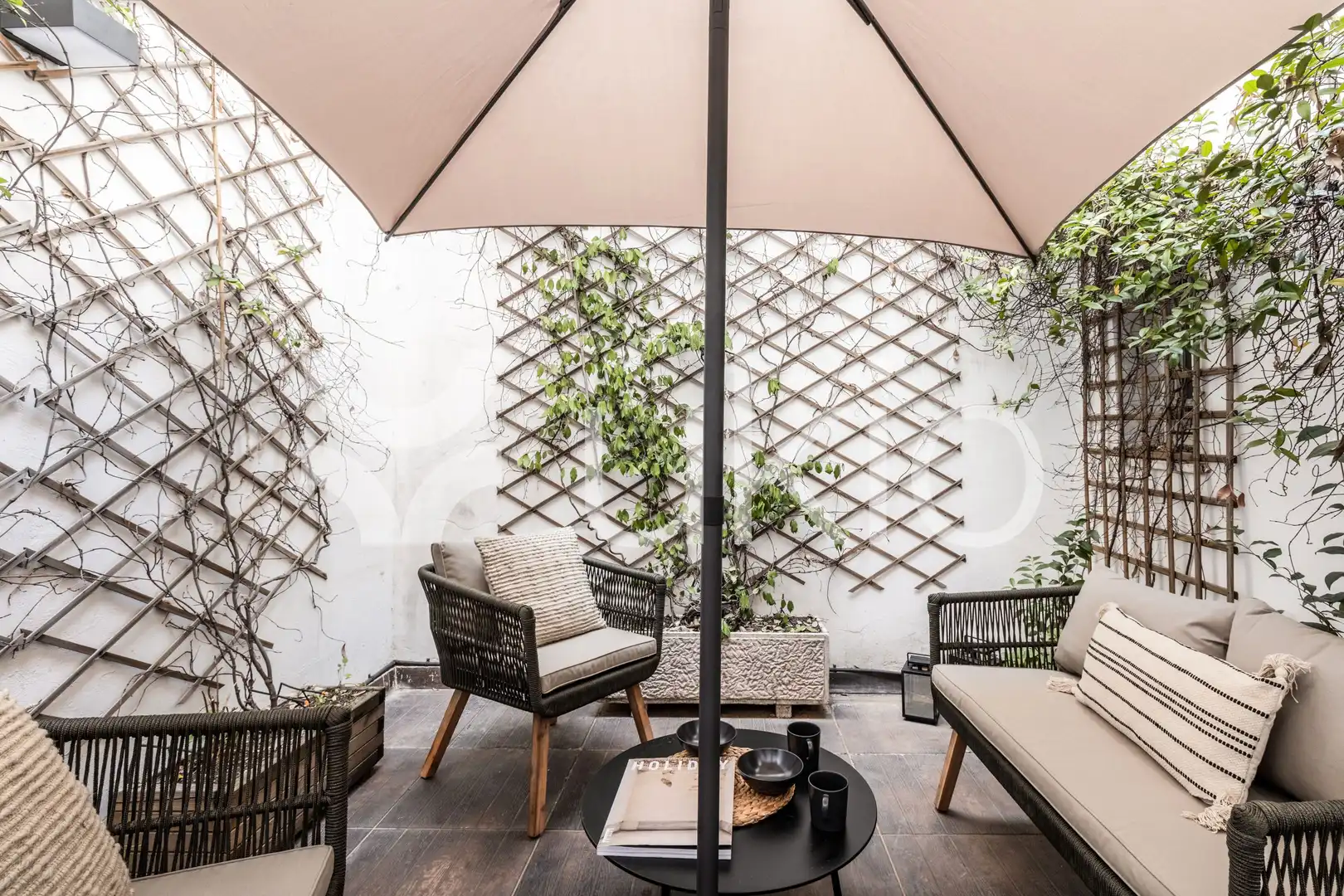 Terrace of Flat for rent in Madrid  with Air Conditioner, Heating and Terrace