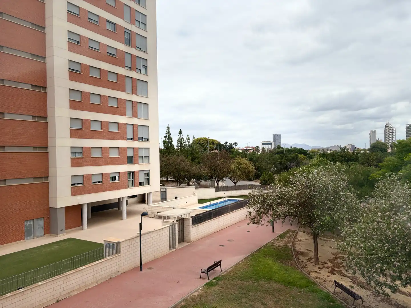 Exterior view of Flat for sale in Murcia  with Air Conditioner, Storage room and Oven