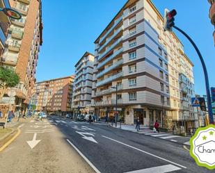 Vista exterior de Pis en venda en Portugalete amb Calefacció i Terrassa