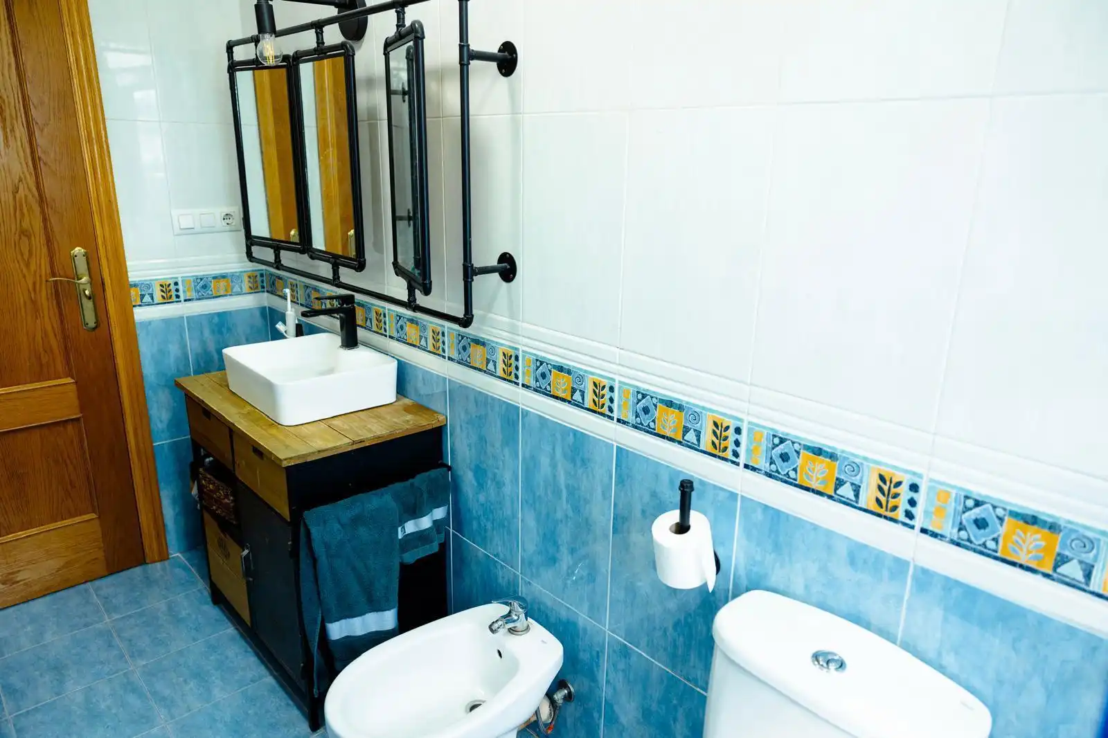 Baño de Casa o chalet en venta en La Pobla de Vallbona con Aire acondicionado, Calefacción y Terraza
