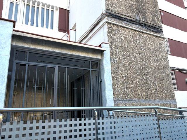 Piso en Venta en Marina De La en Bellvitge