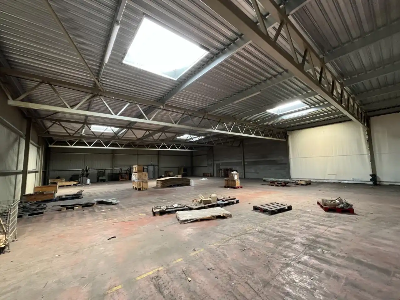 Nave industrial en venta en Manlleu con Alarma