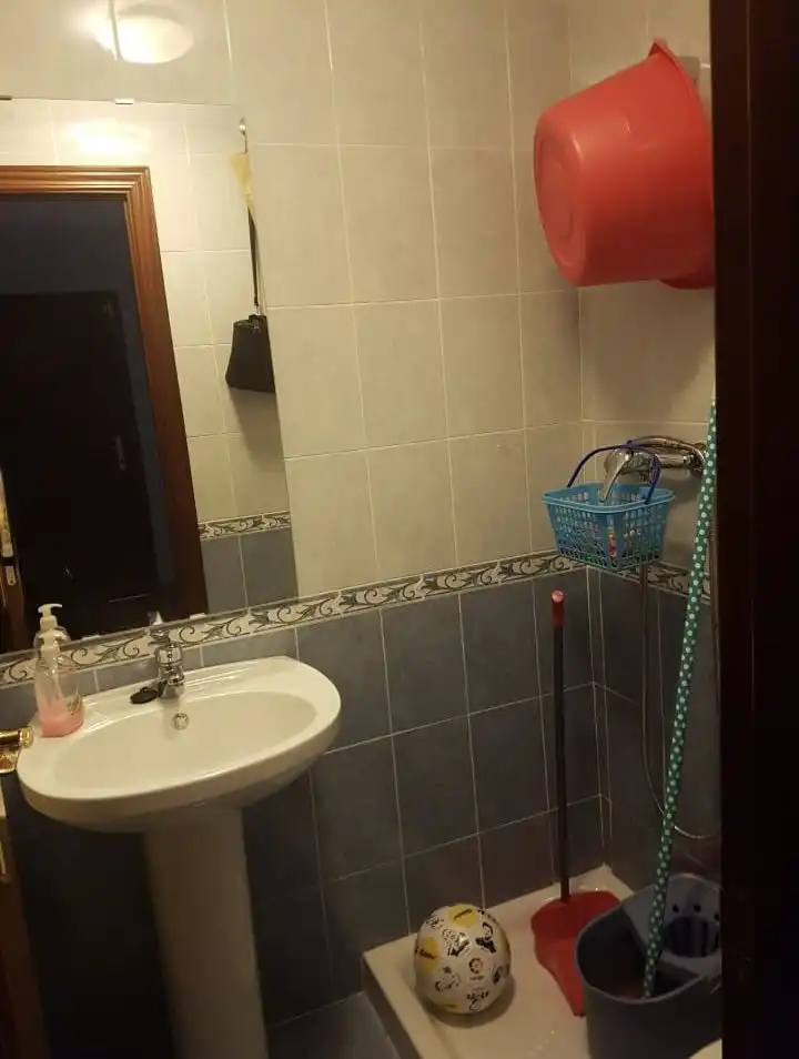 Baño de Piso en venta en El Garrobo con Calefacción y Piscina comunitaria