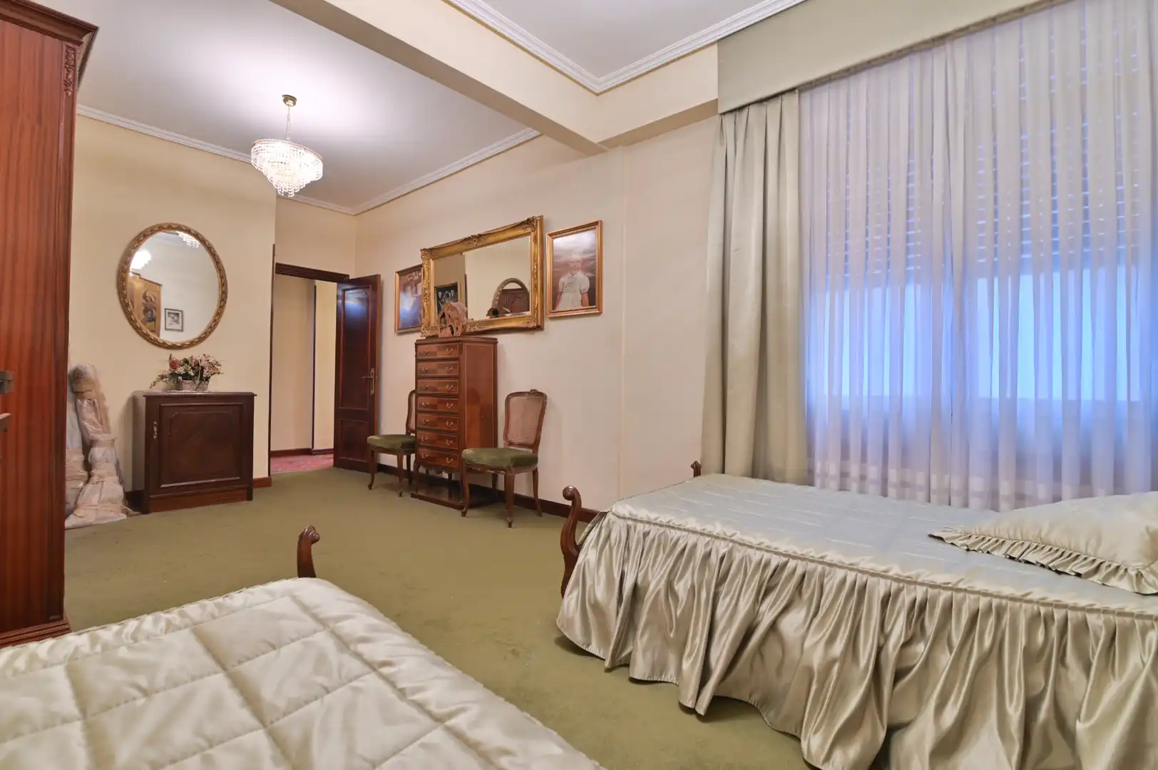 Habitación de Piso en venta en Bilbao  con Calefacción y Balcón