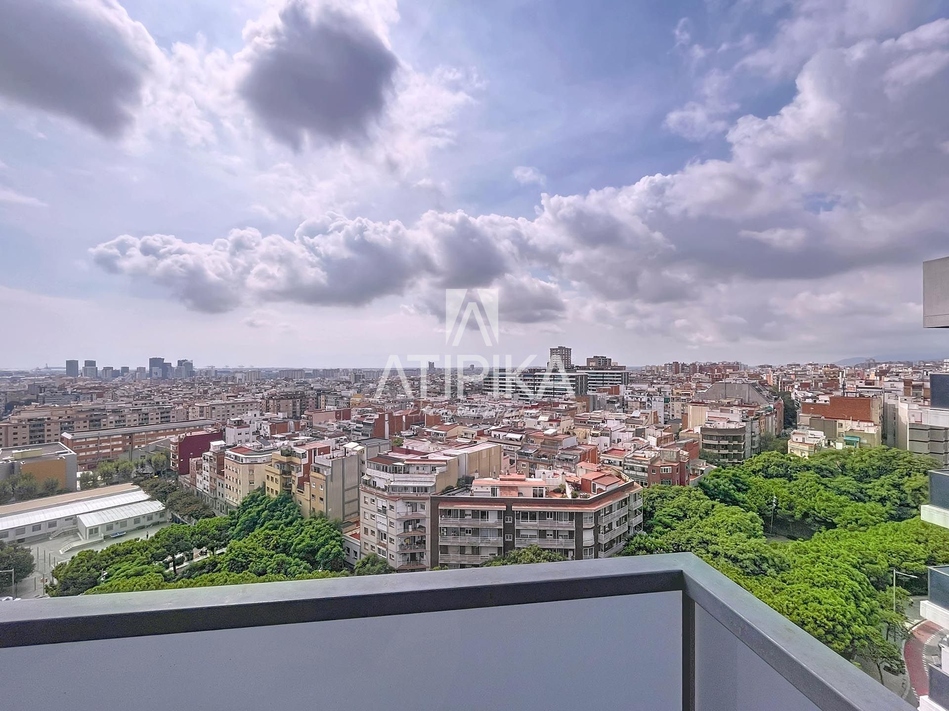 Vista exterior de Piso en venta en  Barcelona Capital con Aire acondicionado, Parquet y Terraza