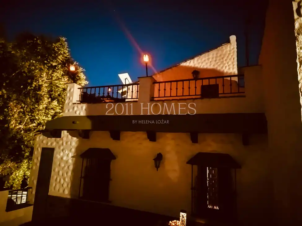 Vista exterior de Finca rústica en venda en Almogía amb Jardí privat, Terrassa i Piscina
