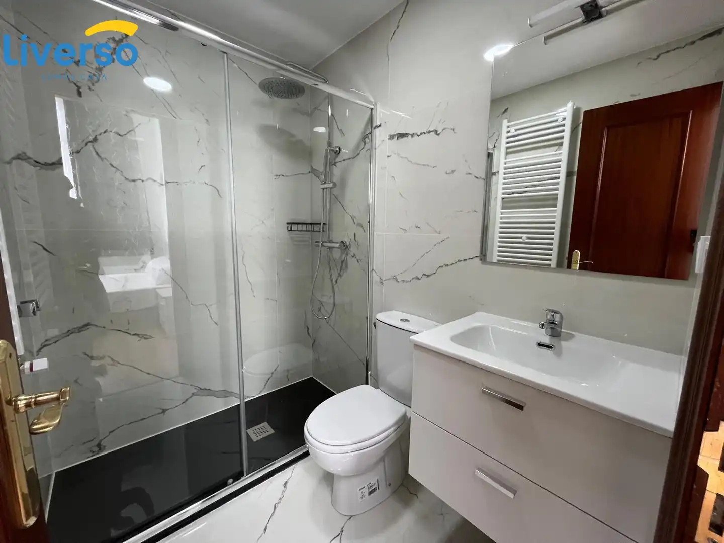 Room in EUROPA, San Agustín - Parque Europa