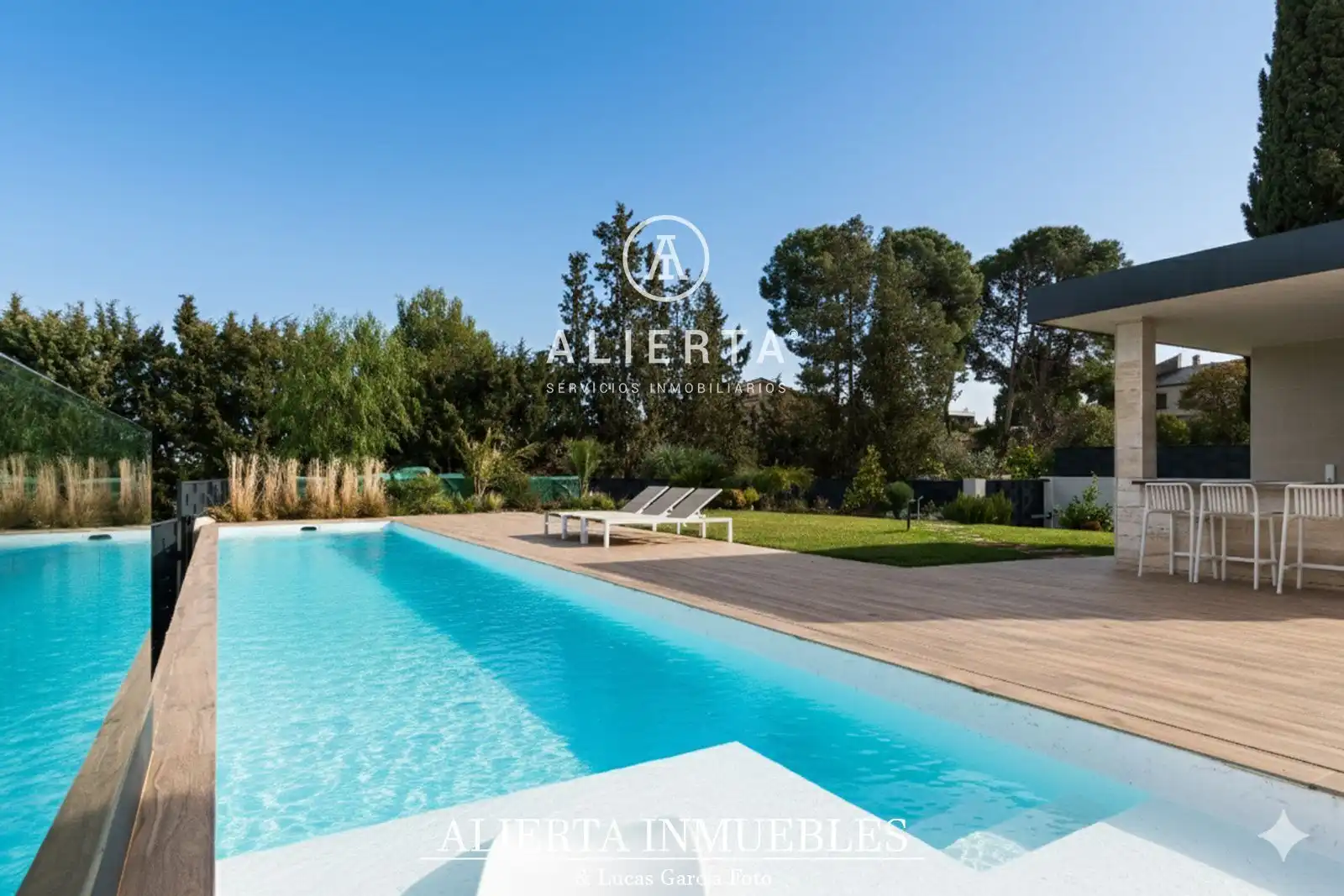 Piscina de Casa o chalet en venta en Zaragoza con Aire acondicionado, Calefacción y Trastero