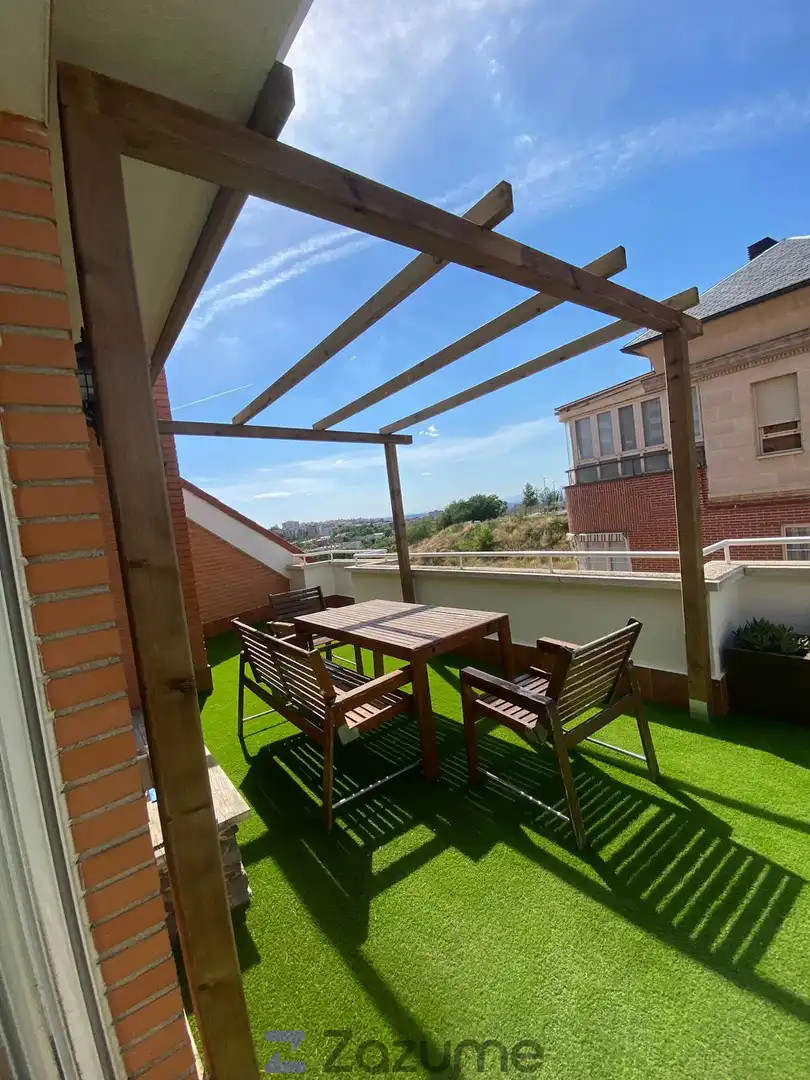 Terrace of Attic for rent in Madrid  with Heating, Parquet flooring and Terrace