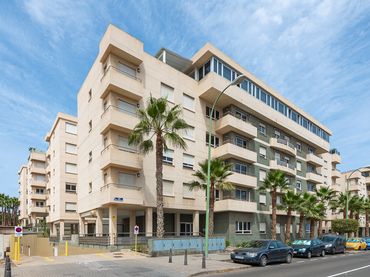 Piso con ascensor en venta en Dr. Chiscano Díaz 20