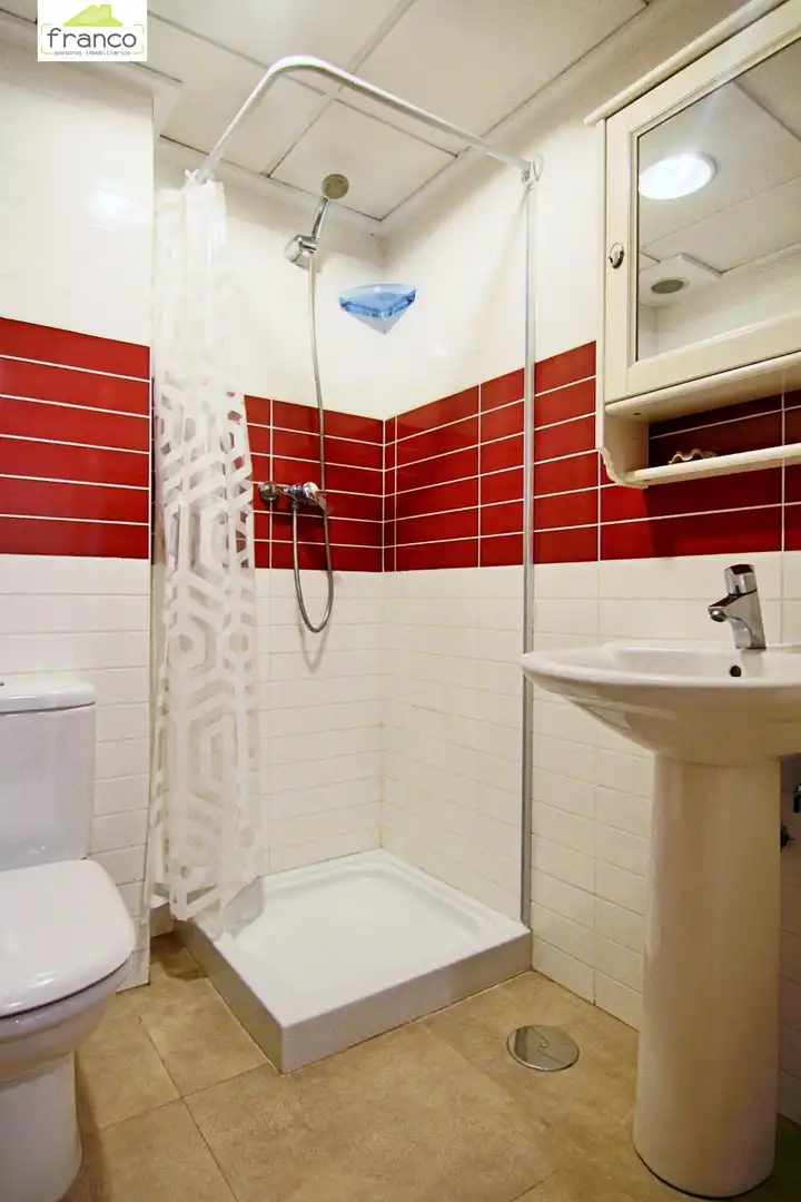 Apartamento de alquiler en Juan Carlos I