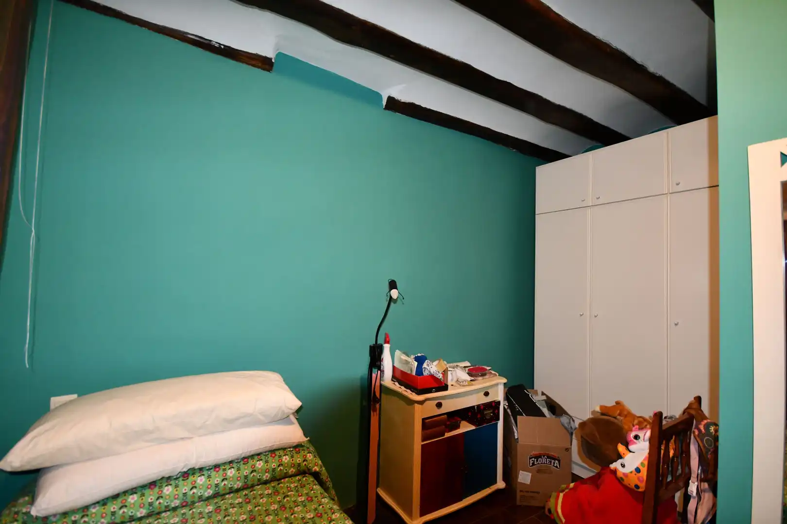 Dormitori de Finca rústica en venda en Fuenmayor amb Calefacció, Parquet i Terrassa
