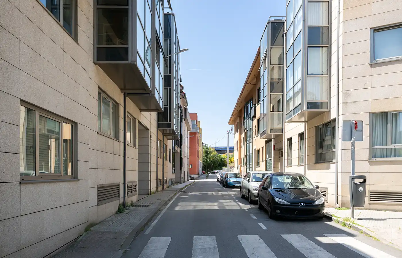Außenansicht von Dachboden zum Verkauf in A Coruña Capital  mit Parkett, Terrasse und Abstellraum