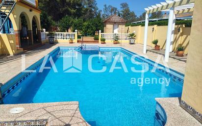 Swimming pool of House or chalet for sale in Alcalá de Guadaira  with Swimming Pool