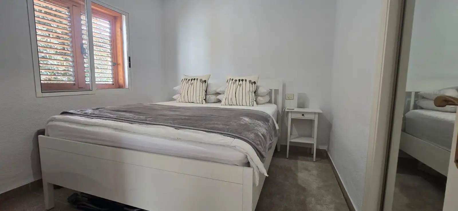Dormitori de Apartament en venda en Mazarrón amb Aire condicionat, Terrassa i Moblat