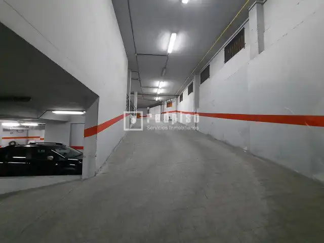 Aparcament de Pis en venda en Fuencarral - El Pardo