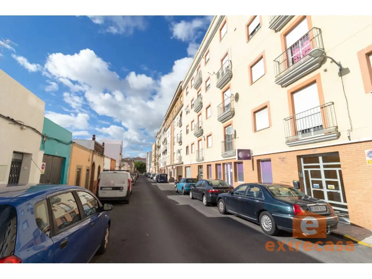Exterior view of Apartments for sale in Badajoz  with Storage room, Furnished and Balcony