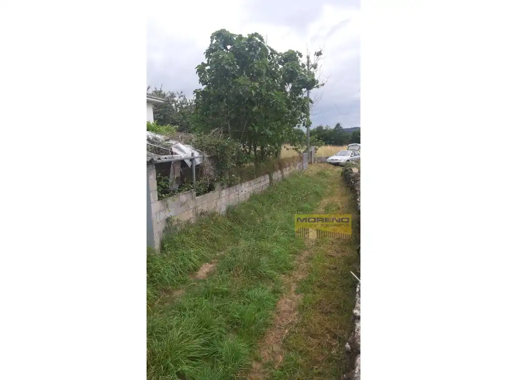 Finca rústica en venda en Paradela