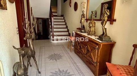 Foto 2 de Casa adosada en venda a Bobadilla, Baños de Río Tobía, La Rioja