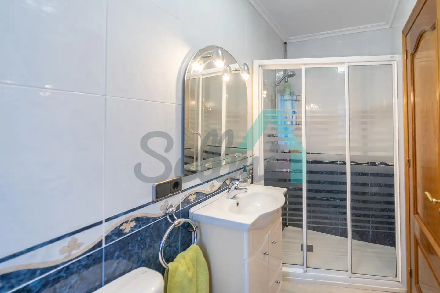 Bathroom of Houses for sale in Morcín  with Heating, Private garden and Terrace