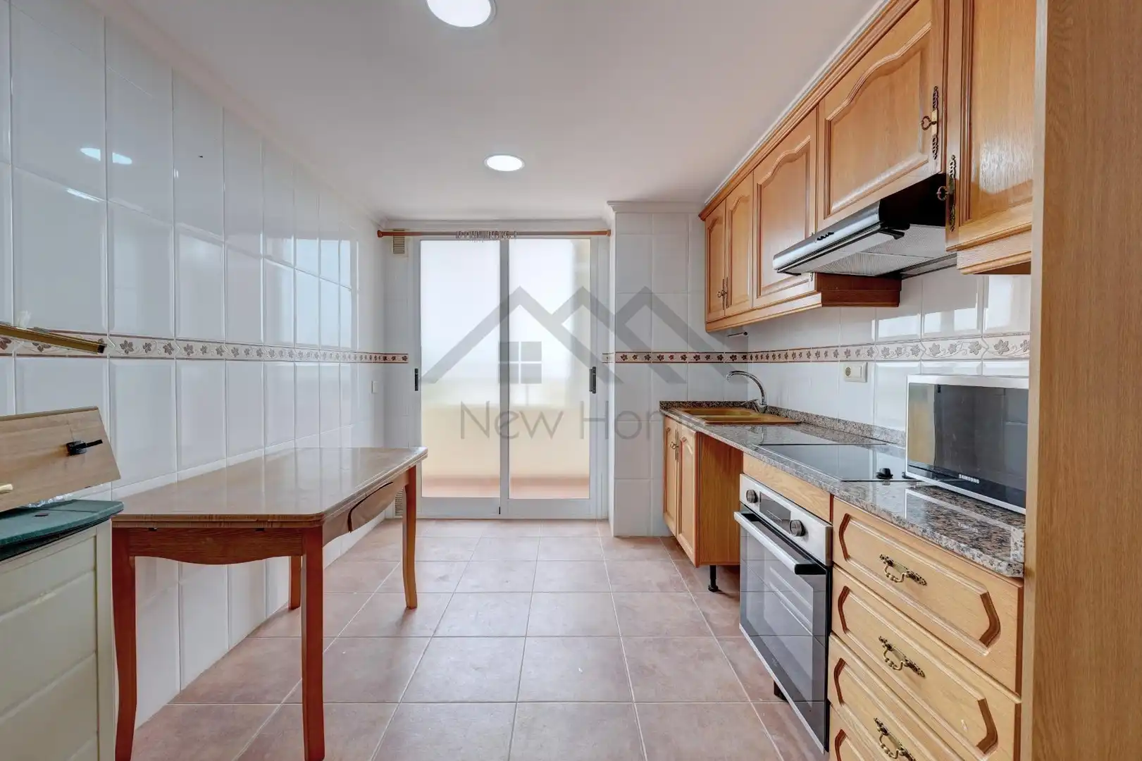 Kitchen of Flat for rent in La Pobla de Vallbona  with Heating, Terrace and Storage room