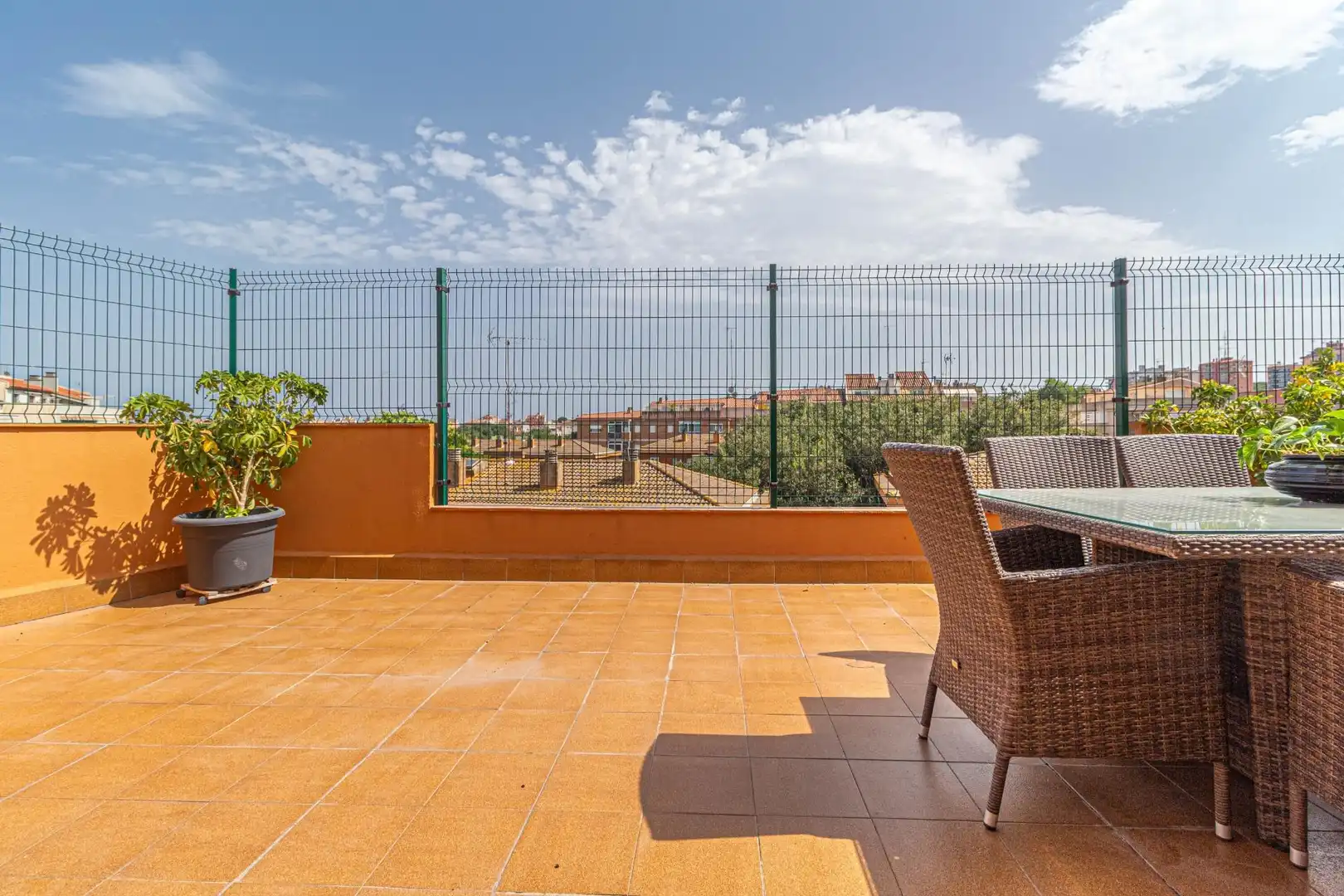 Dúplex en venda a Carrer Peni, Eixample - Horta Capallera