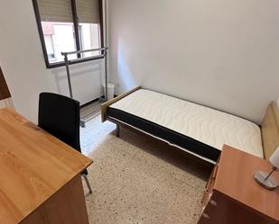 Bedroom of Flat to share in  Tarragona Capital  with Air Conditioner