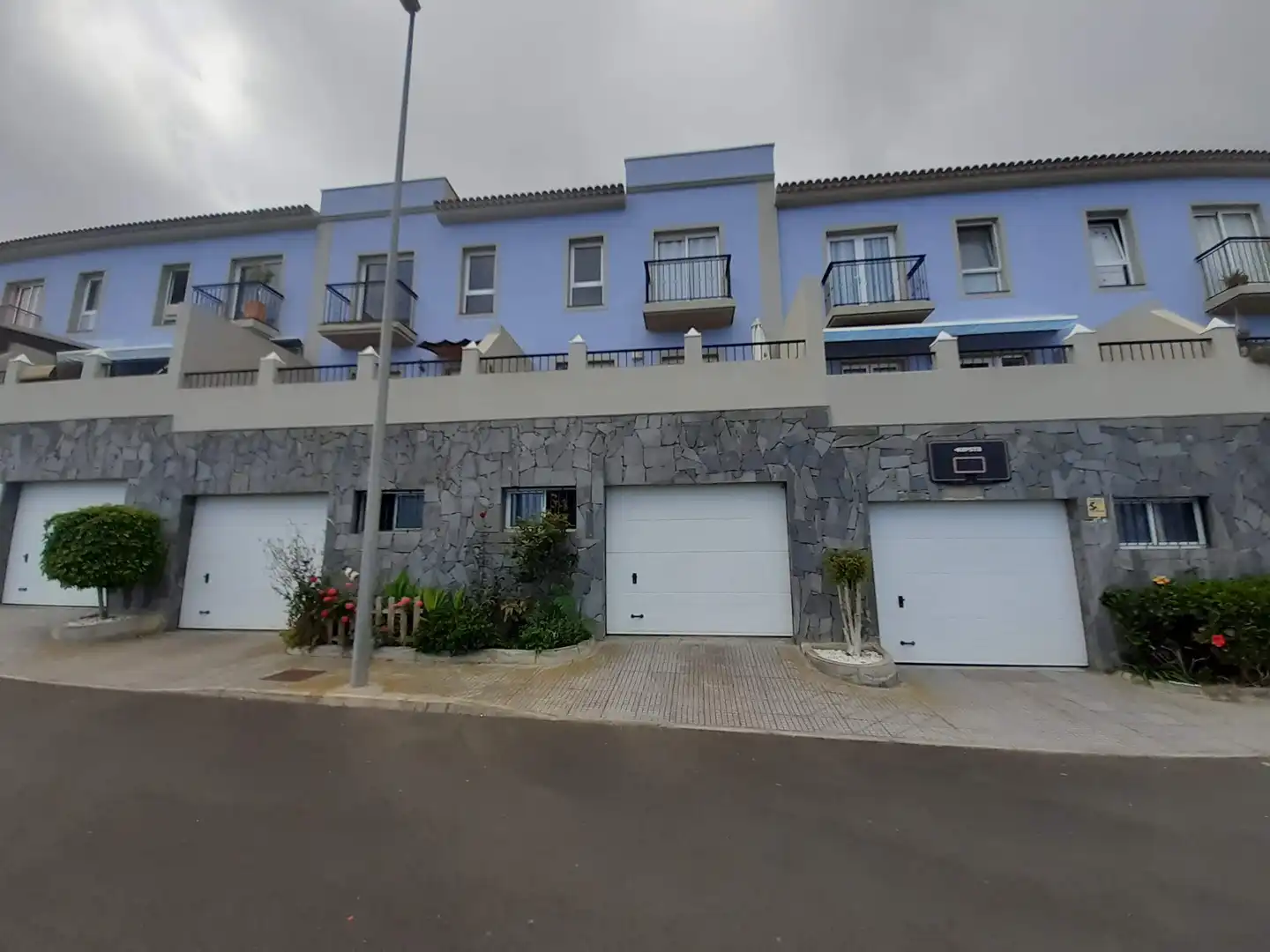 Vista exterior de Casa adosada en venta en Los Realejos con Terraza, Trastero y Balcón