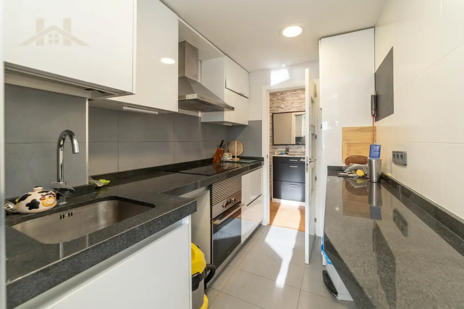 Kitchen of Flat for sale in Fuenlabrada  with Air Conditioner, Heating and Storage room