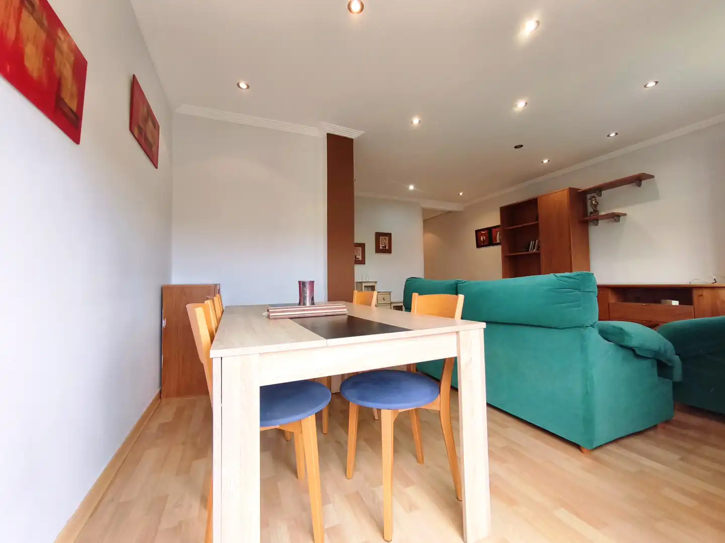 Esszimmer von Wohnung zum Verkauf in  Logroño mit Heizung, Parkett und Möbliert