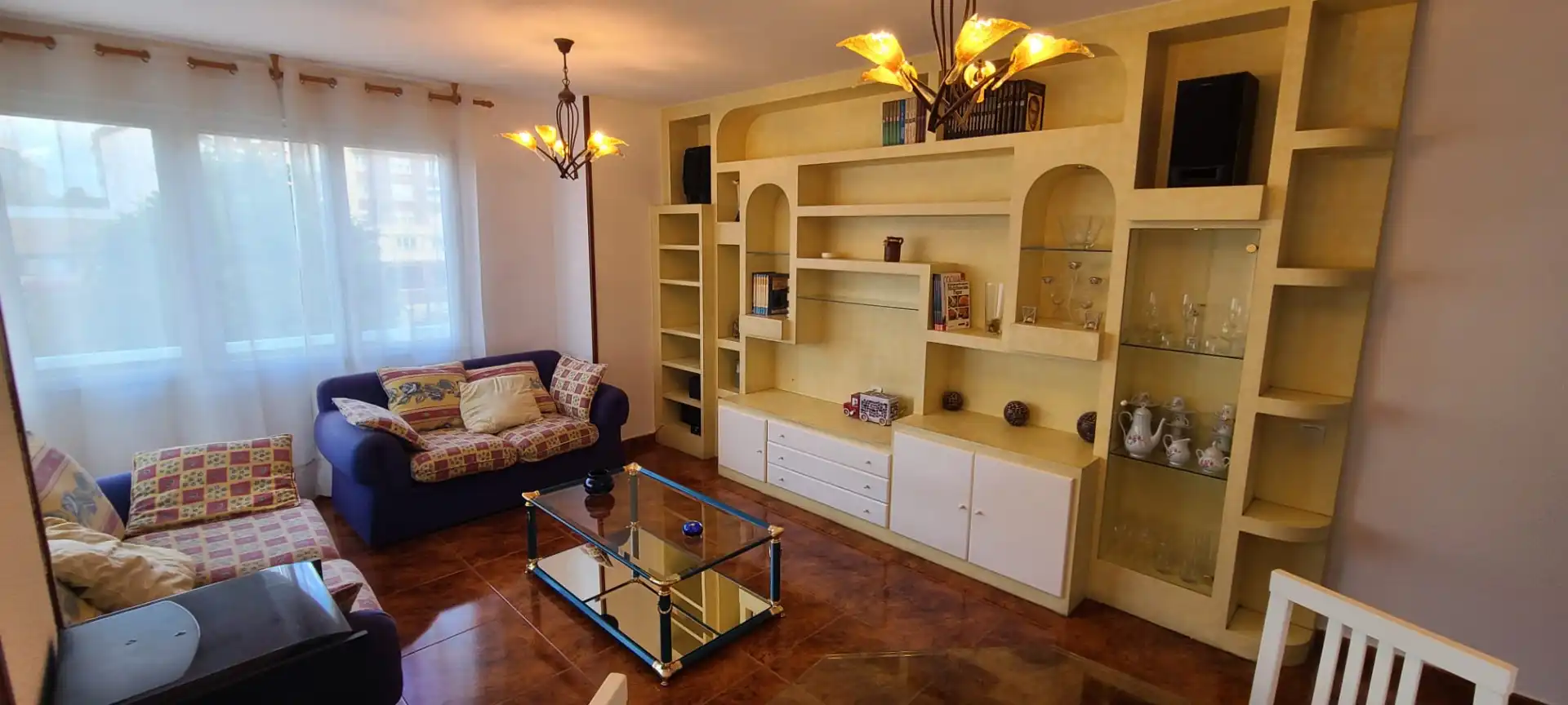 Sala de estar de Piso de alquiler en Gijón  con Calefacción y Amueblado