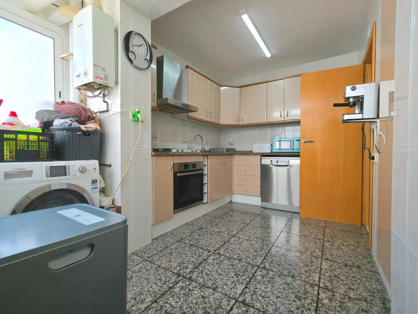 Cocina de Piso en venta en Sant Andreu de la Barca con Aire acondicionado, Calefacción y Terraza