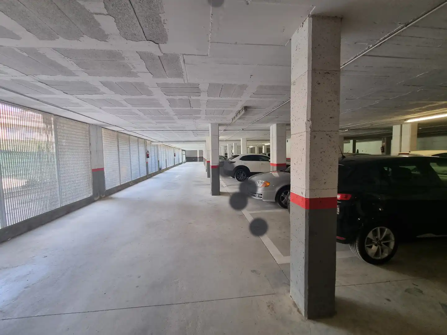 Parkplatz von Garage zum Verkauf in Figueres