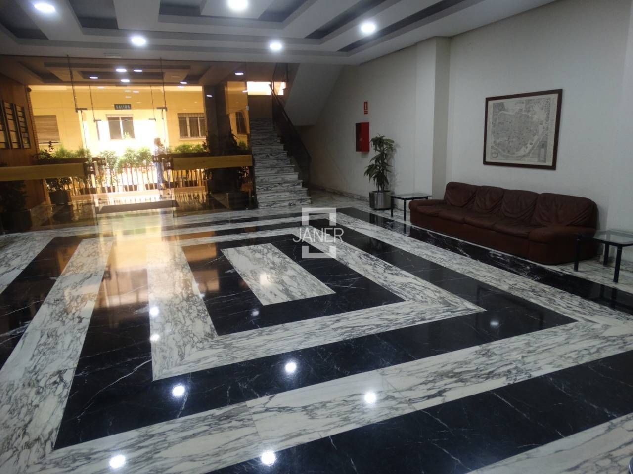 Oficina en venda a Los Remedios