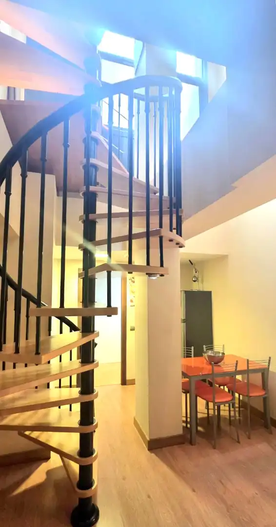 Dúplex de alquiler en Barcelona con Aire acondicionado, Calefacción y Terraza
