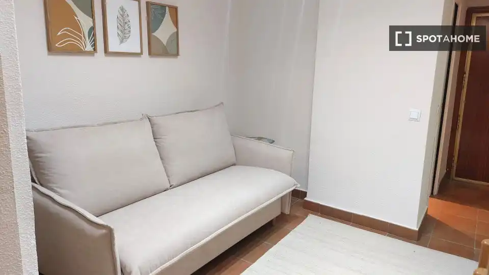 Room in Hispanoamérica - Bernabéu