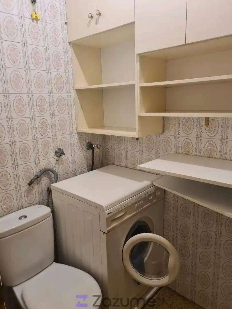 Bathroom of Flat for rent in Benavente  with Heating, Terrace and Furnished