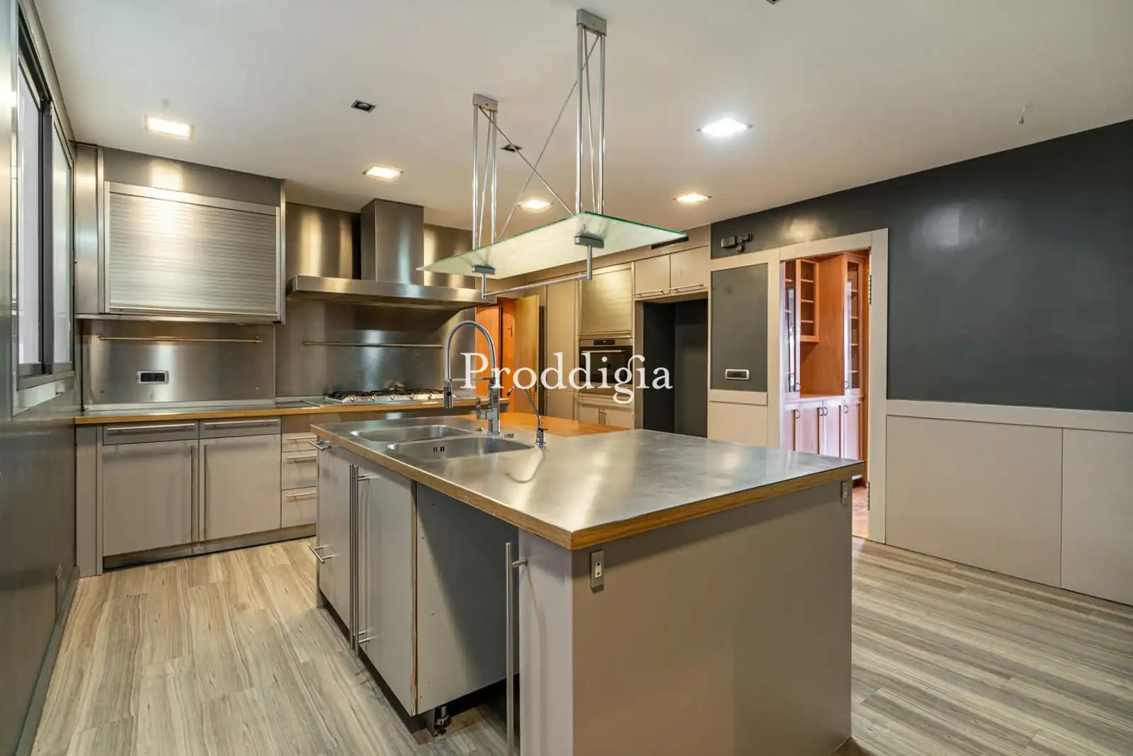 Kitchen of Flat for rent in Barcelona  with Air Conditioner, Heating and Terrace