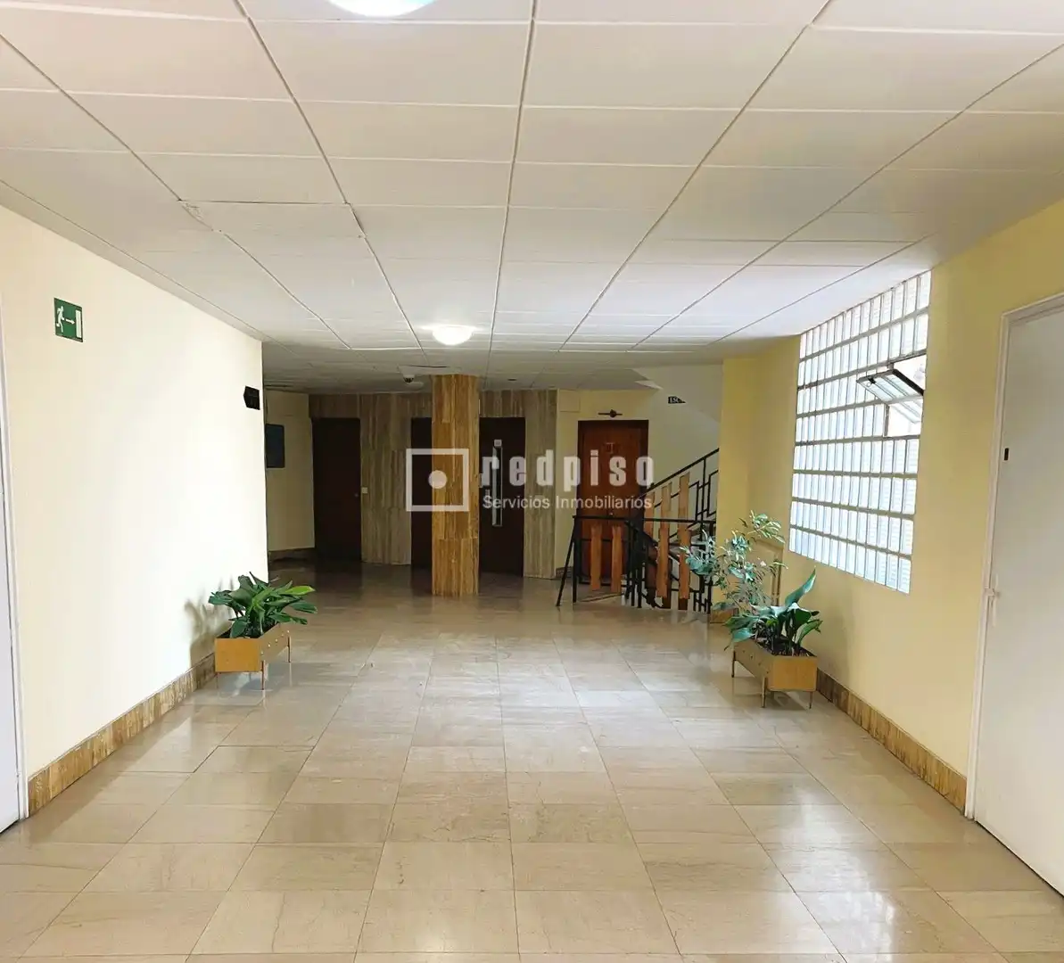 Piso en venta en Madrid con Calefacción y Amueblado