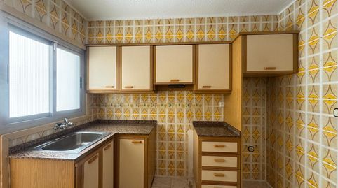 Foto 3 de Piso en venta en Barrio de Benicalap, Valencia Capital