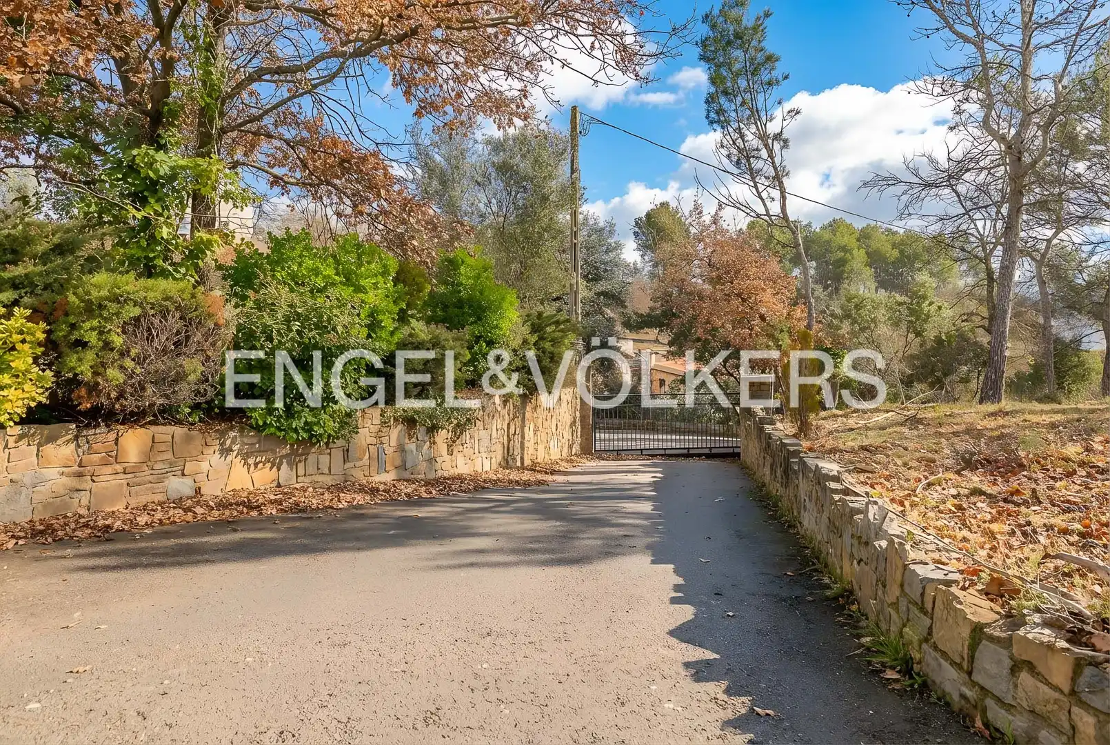 Exterior view of Houses for sale in Sant Salvador de Guardiola  with Air Conditioner, Heating and Private garden