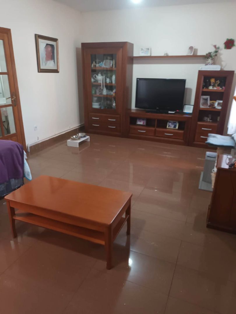 Living room of House or chalet for sale in Valtierra  with Heating, Terrace and Storage room