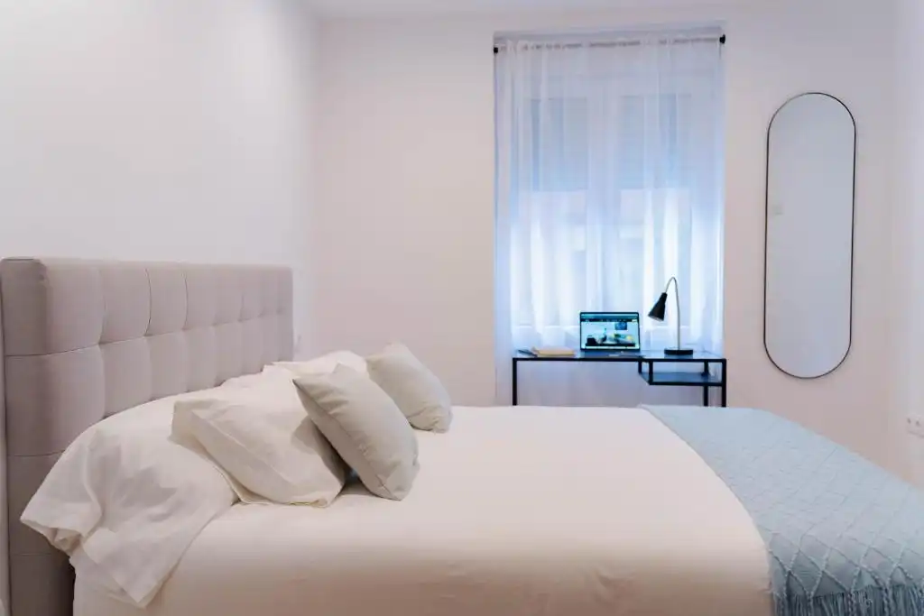 Schlafzimmer von Wohnung zur Miete in Centro