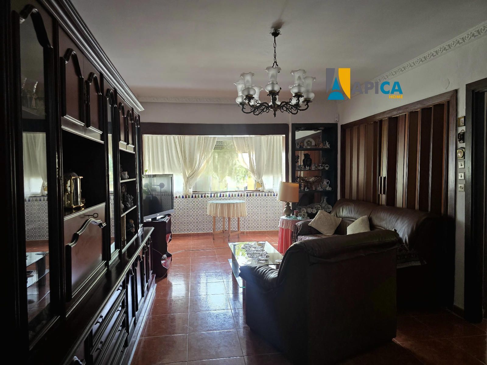 Sala d'estar de Pis en venda en La Línea de la Concepción amb Terrassa i Moblat
