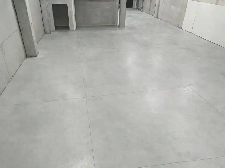 Exterior view of Commercial properties for rent in Alcalá de Henares  with Air Conditioner, Heating and Alarm
