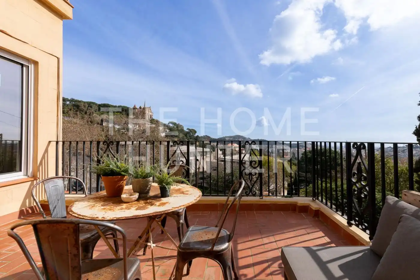 Exterior view of Flat for sale in Barcelona  with Heating and Terrace